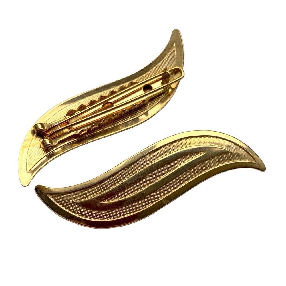 Vintage Gold Leaf Barrettes – Pair of Swoosh Metal Hair Clips